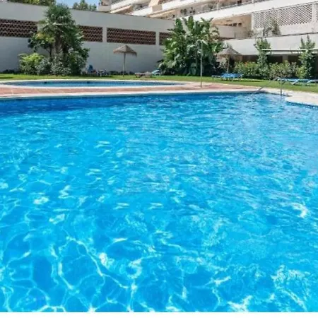Edificio Puerto Azul Marbella